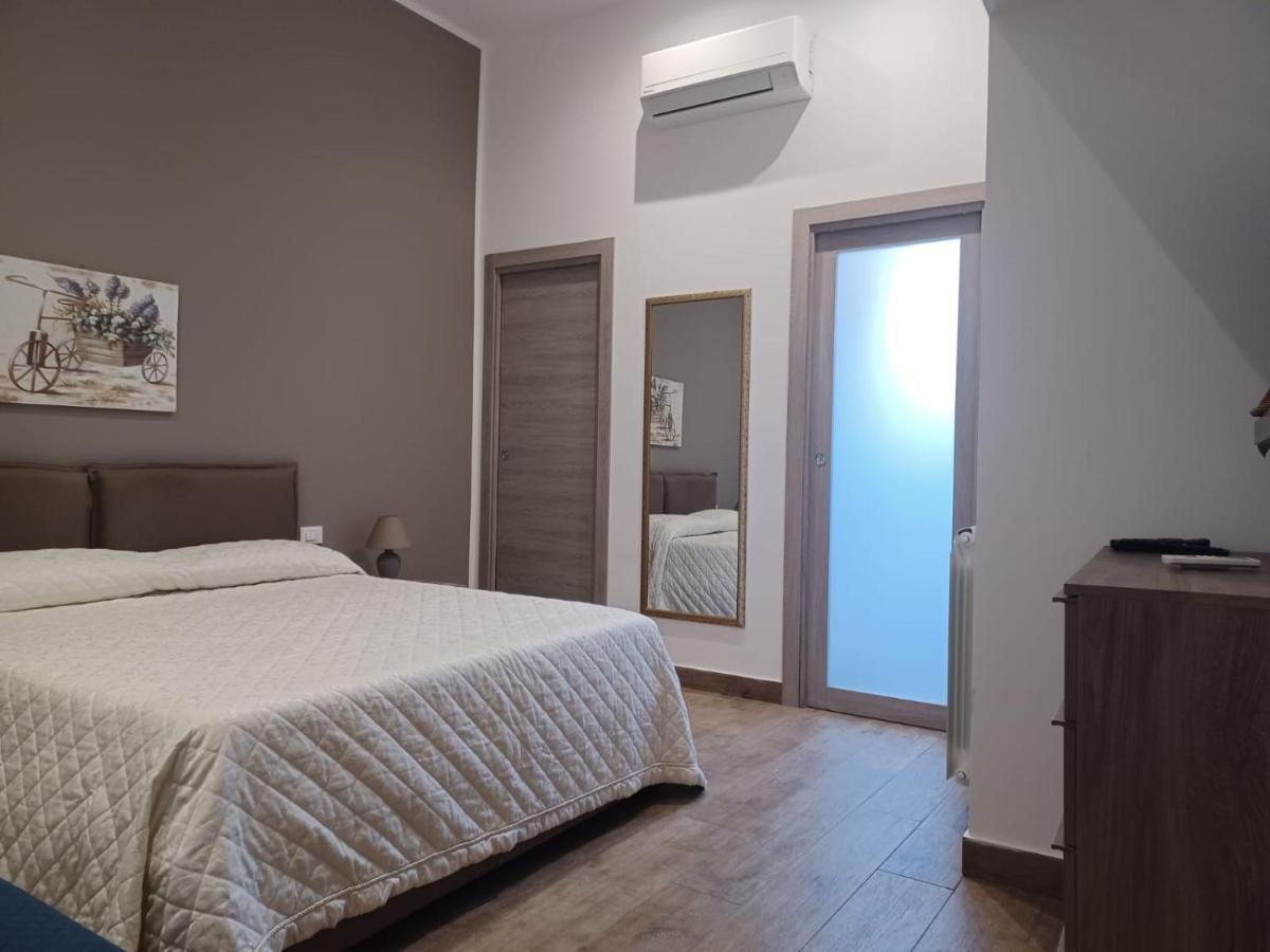 Giorgisa Apartment Palermo Luaran gambar