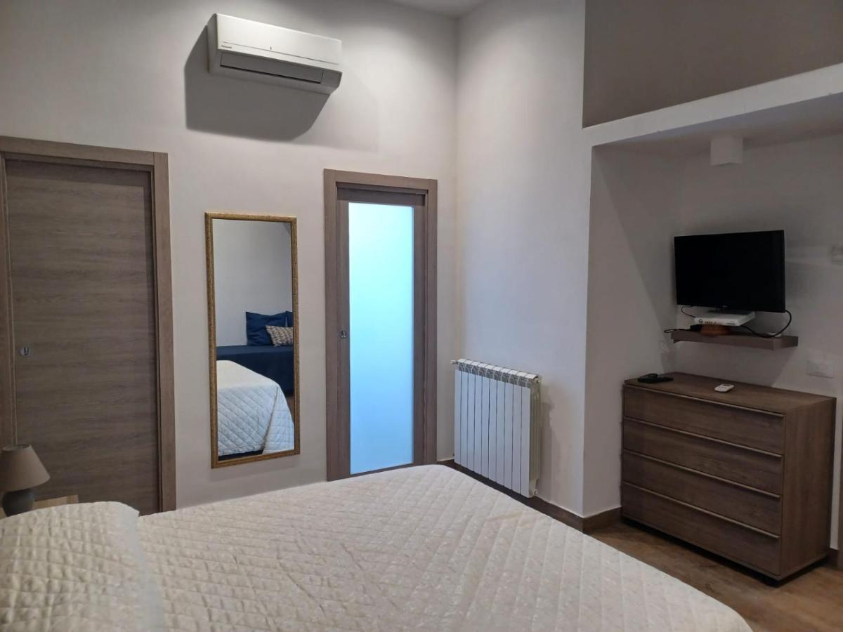Giorgisa Apartment Palermo Luaran gambar