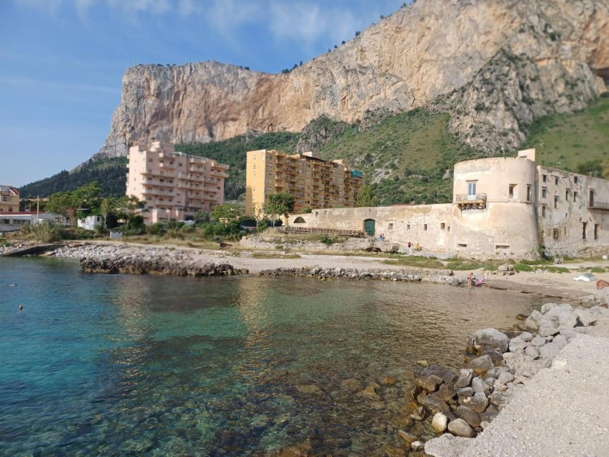 Giorgisa Apartment Palermo Luaran gambar